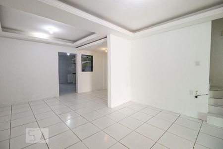 Sala de casa para alugar com 3 quartos, 100m² em Jardim São Paulo, Recife