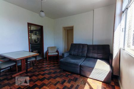 Sala de apartamento à venda com 2 quartos, 64m² em Azenha, Porto Alegre