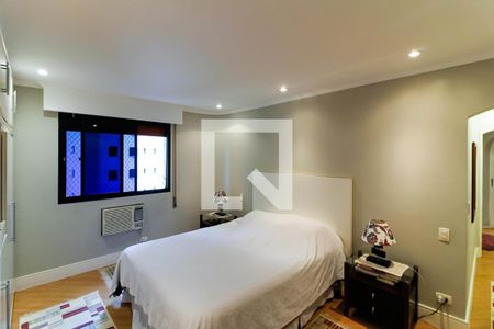 Apartamento à venda com 188m², 4 quartos e 2 vagas Apartamento à venda com 188m², 4 quartos e 2 vagasQuarto 1 - Suíte