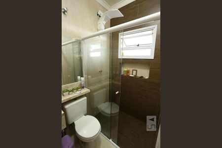 Casa à venda com 150m², 3 quartos e 2 vagasBanheiro da Suíte