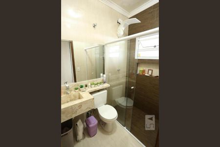 Banheiro da Suíte de casa à venda com 3 quartos, 150m² em Parque Boturussu, São Paulo