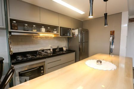 Apartamento à venda com 64m², 2 quartos e 1 vagaCozinha