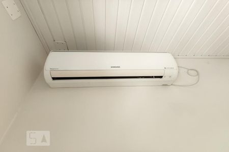 Casa à venda com 500m², 2 quartos e 2 vagas Casa à venda com 500m², 2 quartos e 2 vagasQuarto 1 Ar