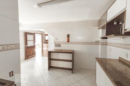 Casa à venda com 500m², 2 quartos e 2 vagas Casa à venda com 500m², 2 quartos e 2 vagasCozinha