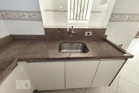 Casa à venda com 500m², 2 quartos e 2 vagas Casa à venda com 500m², 2 quartos e 2 vagasCozinha