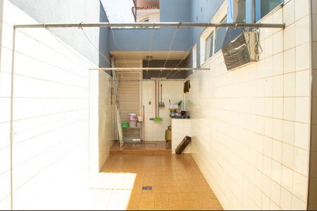 Casa para alugar com 340m², 5 quartos e 6 vagasÁrea de Serviço