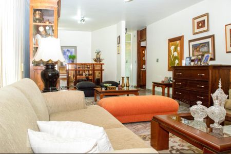 Sala de casa para alugar com 5 quartos, 340m² em Tabajaras, Uberlândia