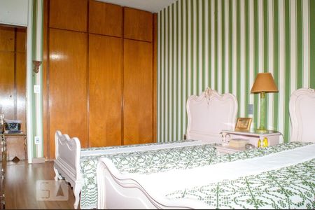 Casa para alugar com 340m², 5 quartos e 6 vagasQuarto 2