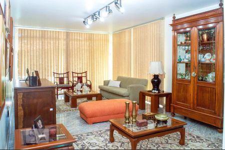 Sala de casa para alugar com 5 quartos, 340m² em Tabajaras, Uberlândia