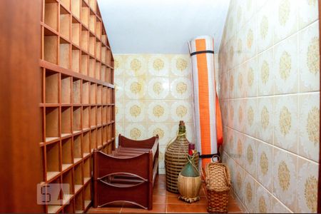 Casa para alugar com 340m², 5 quartos e 6 vagasAdega