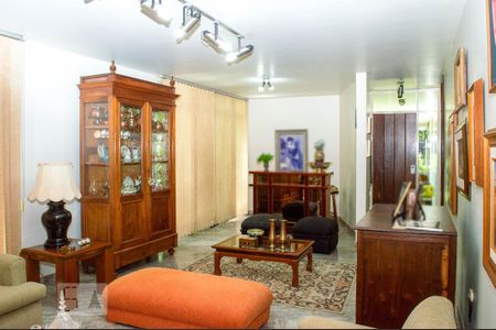 Sala de casa para alugar com 5 quartos, 340m² em Tabajaras, Uberlândia
