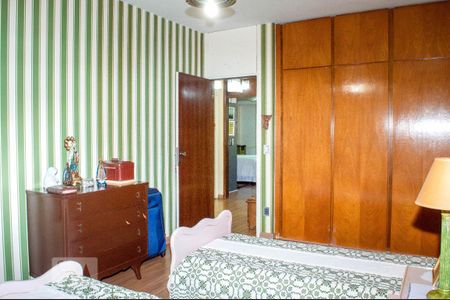 Casa para alugar com 340m², 5 quartos e 6 vagasQuarto 2