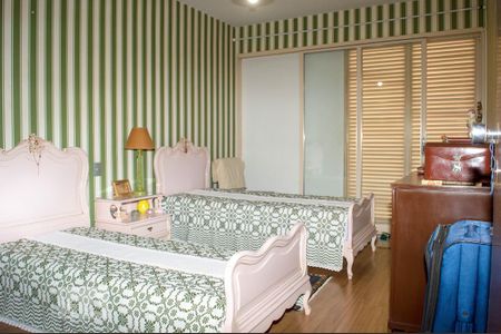 Casa para alugar com 340m², 5 quartos e 6 vagasQuarto 2