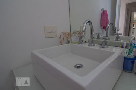 Apartamento para alugar com 154m², 3 quartos e 2 vagas Apartamento para alugar com 154m², 3 quartos e 2 vagassuíte 3