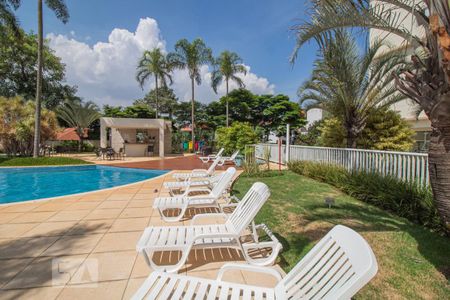 Apartamento para alugar com 154m², 3 quartos e 2 vagas Apartamento para alugar com 154m², 3 quartos e 2 vagasÁrea comum - Piscina