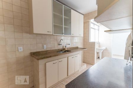 Apartamento à venda com 74m², 2 quartos e 1 vaga Apartamento à venda com 74m², 2 quartos e 1 vagaCozinha