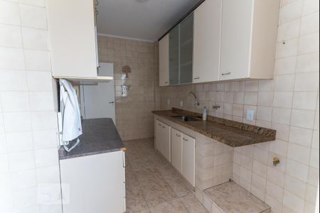 Apartamento à venda com 74m², 2 quartos e 1 vaga Apartamento à venda com 74m², 2 quartos e 1 vagaCozinha