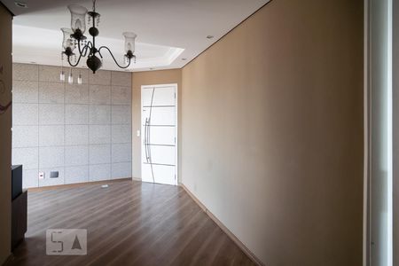 Apartamento para alugar com 48m², 2 quartos e 1 vaga Apartamento para alugar com 48m², 2 quartos e 1 vagaSala
