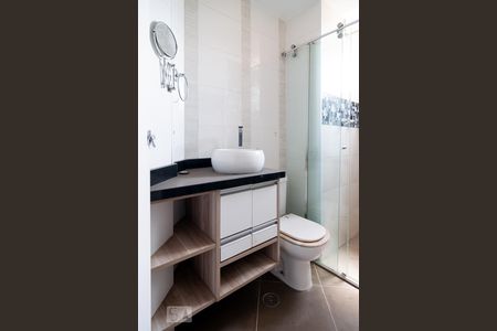 Apartamento para alugar com 48m², 2 quartos e 1 vaga Apartamento para alugar com 48m², 2 quartos e 1 vagaBanheiro Social