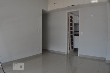 Apartamento à venda com 93m², 3 quartos e 2 vagasQuarto 3 - Suíte