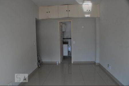 Apartamento à venda com 93m², 3 quartos e 2 vagasQuarto 3 - Suíte