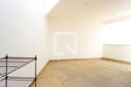 Casa de condomínio à venda com 1360m², 5 quartos e 5 vagas Casa de condomínio à venda com 1360m², 5 quartos e 5 vagasÁrea de Serviço