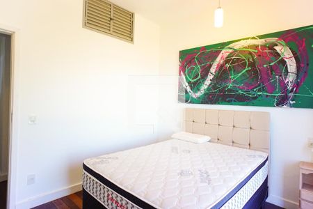 Casa de condomínio à venda com 1360m², 5 quartos e 5 vagas Casa de condomínio à venda com 1360m², 5 quartos e 5 vagasSuíte 3