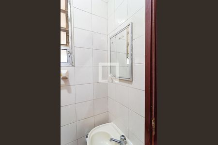 Banheiro Social de casa para alugar com 1 quarto, 70m² em Planalto Paulista, São Paulo