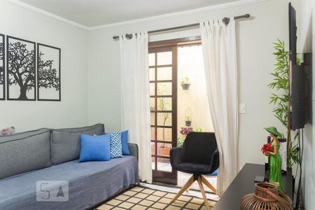 Sala de casa de condomínio à venda com 3 quartos, 95m² em Jardim Ubirajara, São Paulo