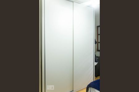 Casa de condomínio à venda com 95m², 3 quartos e 2 vagasQuarto 3