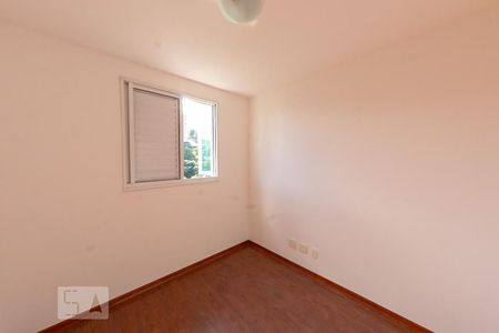 Quarto 1 de apartamento para alugar com 3 quartos, 83m² em Buritis, Belo Horizonte