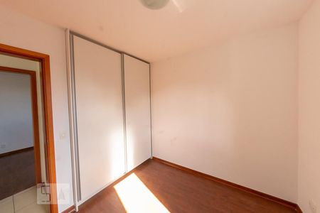 Quarto 2 de apartamento para alugar com 3 quartos, 83m² em Buritis, Belo Horizonte