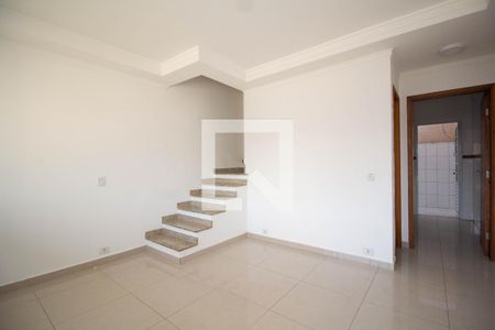 Sala de casa para alugar com 2 quartos, 89m² em Vila Palmeiras, São Paulo