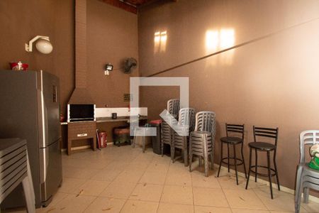 Casa para alugar com 89m², 2 quartos e 1 vagaÁrea comum - Churrasqueira