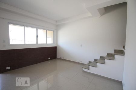 sala de casa para alugar com 2 quartos, 89m² em Vila Palmeiras, São Paulo