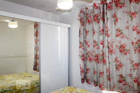 Quarto 2 de apartamento para alugar com 2 quartos, 43m² em Campo Grande, Rio de Janeiro