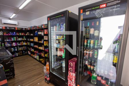 Apartamento para alugar com 31m², 1 quarto e sem vagaÁREA COMUM- MINI MERCADO