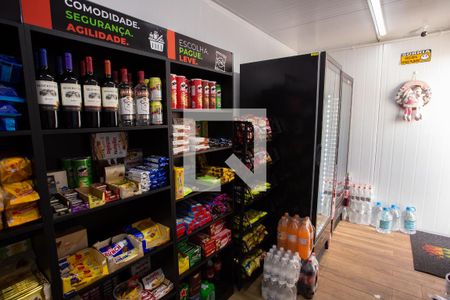 Apartamento para alugar com 31m², 1 quarto e sem vagaÁREA COMUM- MINI MERCADO