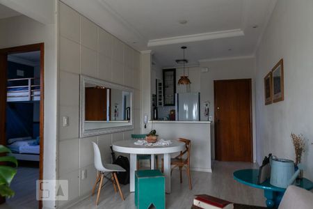 Apartamento para alugar com 65m², 2 quartos e 1 vaga Apartamento para alugar com 65m², 2 quartos e 1 vagaSala