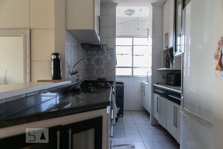 Apartamento para alugar com 65m², 2 quartos e 1 vaga Apartamento para alugar com 65m², 2 quartos e 1 vagaCozinha