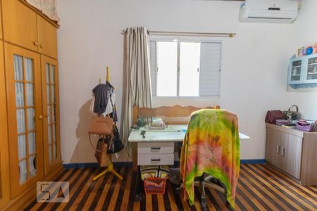 Casa à venda com 770m², 4 quartos e 3 vagasQuarto 2