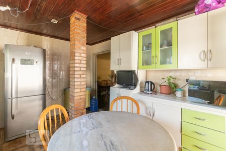 Casa à venda com 770m², 4 quartos e 3 vagasCozinha