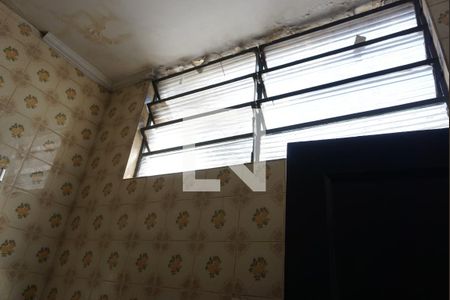 Casa para alugar com 300m², 3 quartos e 3 vagasBanheiro Corredor