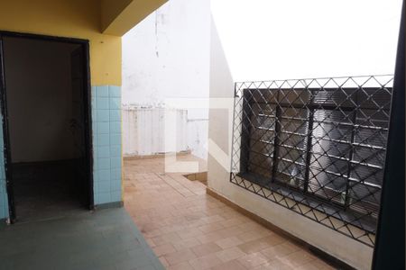 Casa para alugar com 300m², 3 quartos e 3 vagasQuintal