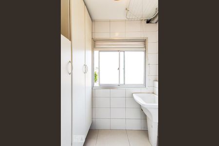 Casa de condomínio para alugar com 56m², 1 quarto e 1 vagaÁrea de Serviço