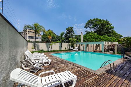 Casa de condomínio para alugar com 56m², 1 quarto e 1 vagaÁrea Comum - Piscinas