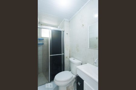 BANHEIRO de apartamento à venda com 2 quartos, 60m² em Parque dos Maias , Porto Alegre