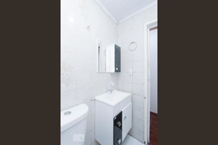 BANHEIRO de apartamento à venda com 2 quartos, 60m² em Parque dos Maias , Porto Alegre