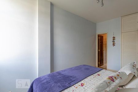 Apartamento à venda com 108m², 3 quartos e 1 vaga Apartamento à venda com 108m², 3 quartos e 1 vagaSuíte