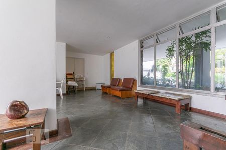 Apartamento à venda com 108m², 3 quartos e 1 vaga Apartamento à venda com 108m², 3 quartos e 1 vagaÁrea comum